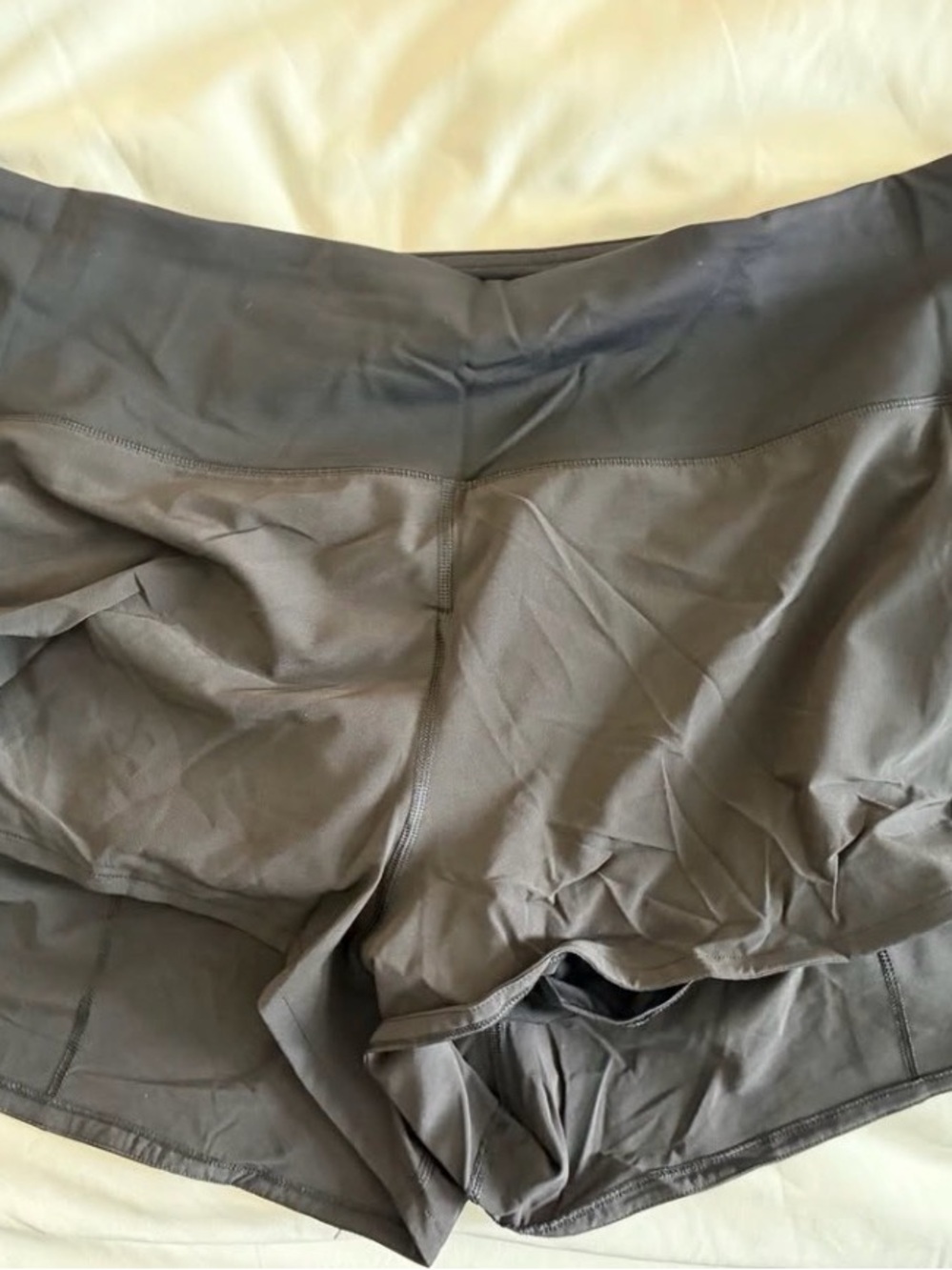 lululemon Women's plus size bundle NWT/Pre loved